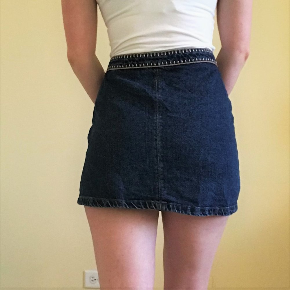 Unique Denim Co. Embroidered Button-Up Skirt - Picture 3 of 7